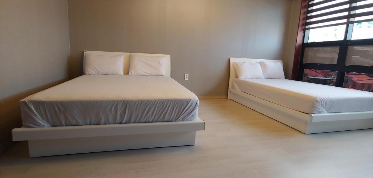 White Windmill Guesthouse Mokpo Exterior foto
