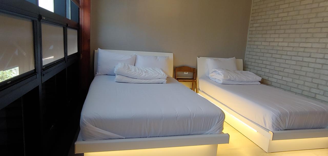 White Windmill Guesthouse Mokpo Exterior foto